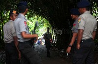 Polisi terus mengamankan daerah ini