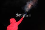 3.639 Tembakan Kembang Api Warnai Langit TMII
