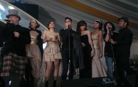 The Lucky Laki, Triad, dan Mahadewi Sukses Meriahkan Malam Tahun Baru