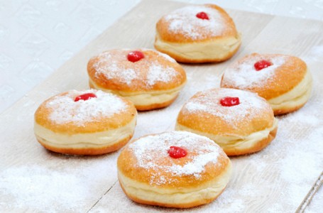 Yummy! 12 Variasi Donat Unik di Seluruh Dunia (1)
