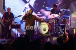 George Benson Manjakan Penggemarnya
