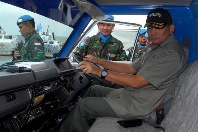 Temui Abraham Samad, Wamenhan Sjafrie Sjamsoeddin Datangi KPK