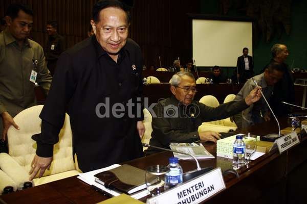 Atasi Kepadatan Traffic di Soetta, Pemerintah Akan Tambah 1 Runway