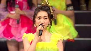 Yuko Oshima Lulus Sebagai Anggota AKB48 di NHK Kouhaku Uta Gassen 2013