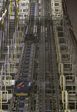 Menguak Rumitnya Perjalanan Tas Bagasi di Bandara