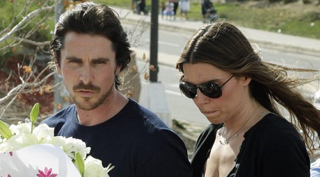 Dilarang Istri, Christian Bale Berhenti Naik Motor