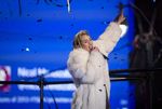 Berpesta Bersama Miley Cyrus di Akhir Tahun 2013