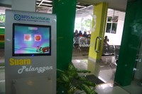 Diakui oleh Wakil Menteri Kesehatan Prof Ali Gufron Mukti, JKN masih punya banyak kelemahan. Oleh karenanya, BPJS membuka diri untuk menampung berbagai keluhan dan masukan dari masyarakat, antara lain melalui mesin ini. (Foto: Uyung / detikHealth)