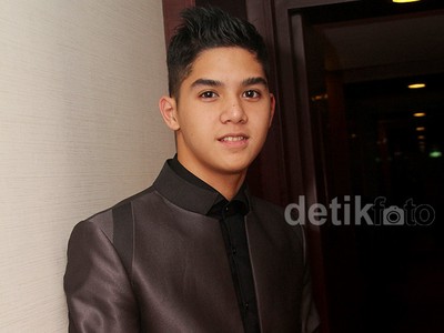 Tampil Necis, Al Makin Ganteng