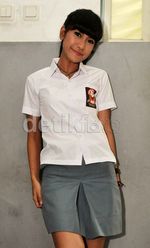 Annisa eks Cherrybelle Jadi Anak SMA Lagi
