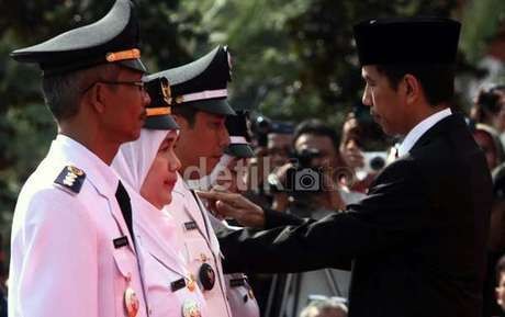 PNS DKI Usul Larangan Bawa Kendaraan Diterapkan Pada Hari Mereka Berseragam