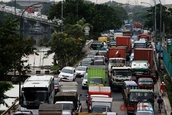 Polda Metro Usulkan Kantong Parkir Truk Kontainer di Merak dan Cikampek