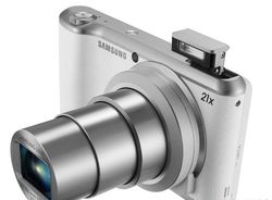 Galaxy Camera 2: Sensor Sama, Otak Lebih Kencang