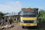 Otokol, Ini Dia Angkot Unik di Flores
