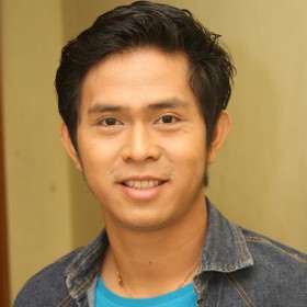 10 Penyanyi Indonesia Pria Ter-HOT 10 Penyanyi Indonesia Pria Ter-HOT