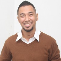 10 Penyanyi Indonesia Pria Ter-HOT