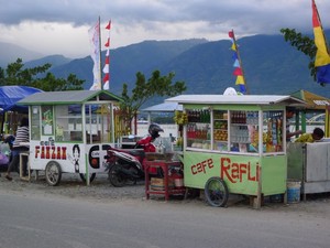 Talise, Pantai Cantik Favorit Muda-mudi di Palu