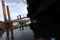 Rumah pompa ini untuk menyedot air di Waduk Pluit untuk dibuang ke laut.