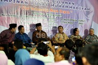 Acara itu sendiri berlangsung santai.