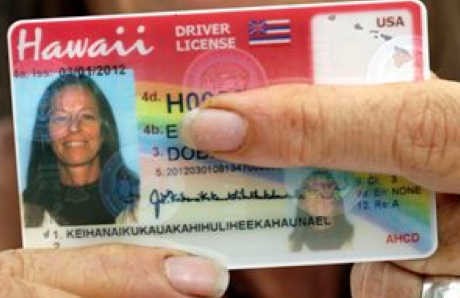 Wanita Ini Akhirnya Dapatkan SIM dengan Nama Panjangnya