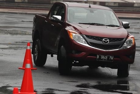 Jakarta-Surabaya dengan Mazda BT-50 Pro