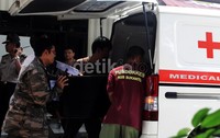 Lima jenazah terduga teroris dibawa ke TPU Pondok Rangon. Sementara satu jenazah lainnya dimakamkan di Tasikmalaya.