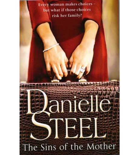 Novelis Danielle Steel Dapat Penghargaan Tertinggi dari Prancis