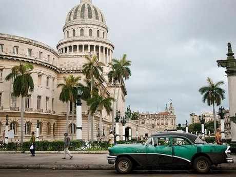 Mahalnya Harga Mobil di Kuba