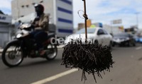  Inilah hasil opeasi tanjua paku di Jl. KH. Hasyim Asyari, Jakarta Pusat