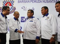Posko Badar Pro Edhie tersebut, untuk mendukung penuh memuluskan figur Pramono bertarung di konvensi calon Presiden Partai Demokrat.