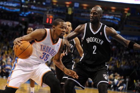 Bikin 48 Poin, Durant Pimpin Thunder Kalahkan Wolves