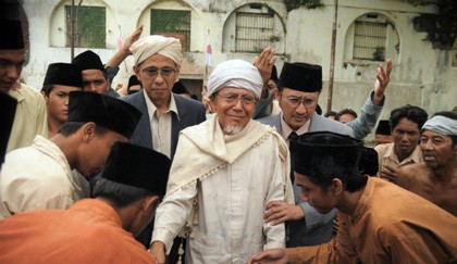 10 Sutradara Indonesia Terbaik