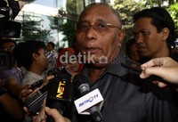 Anggota Komisi Pengawas Partai Demokrat Suaidi Marasabessy memenuhi panggilan penyidik KPK. Lamhot Aritonang/detikfoto.