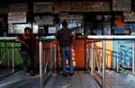 Terminal Lebak Bulus 1 Hari Sebelum Ditutup