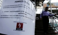 Halte tersebut dibongkar karena mengganggu lokasi rencana pembangunan MRT. Nantinya halte itu ada yang dipindah dan ada juga yang digabung.