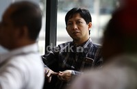 Andry menunggu di lobi KPK. Lamhot Aritonang/detikFoto.