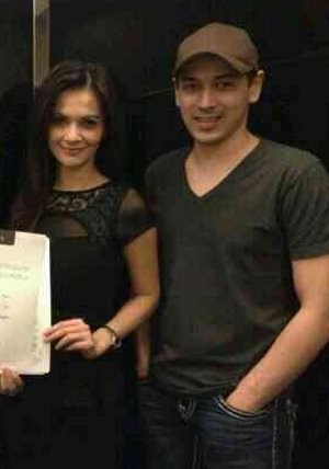 Ada Apa Antara Cut Tari dengan Richard Kevin?