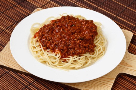 Ternyata Spaghetti Bolognese dan Fettuccine Alfredo Bukan Asli Italia
