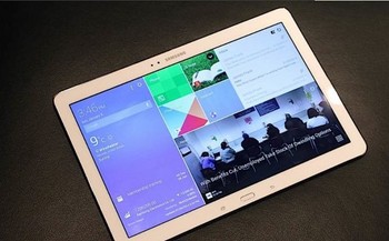     Galaxy Note Pro memiliki layar WQXGA dengan resolusi 2560x1600 pixels dan lebar layar 12.2 inch. (kredit foto: engadget)