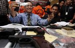 Polri Bongkar Penjualan Senpi Ilegal
