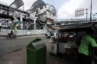 Terminal ini merupakan salah satu terminal yang masuk dalam revitalisasi terminal oleh Gubernur DKI Jakarta.
