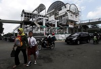 Nantinya, semua terminal yang direnovasi akan dibangun dengan konsep sebuah gedung yang berkarakter dan desain modern.