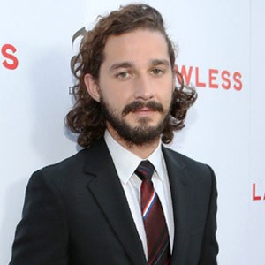 Shia LaBeouf Serahkan Foto Bugilnya Demi Film Nymphomaniacs
