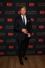 Gagah dan Tampan Kellan Lutz