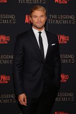 Gagah dan Tampan Kellan Lutz