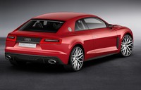 Audi mengatakan kalau dioda laser jauh lebih kecil dari LED tapi dapat memberikan dua kali rentang pencahayaan dan tiga kali luminositas LED. Teknologi ini nantinya akan digunakan pada R18 e-tron quattro. (dok. Audi)