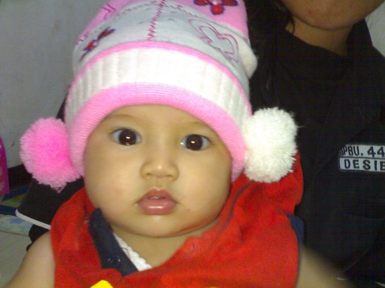 Fayza Fatih, 10 Bulan, Lelaki