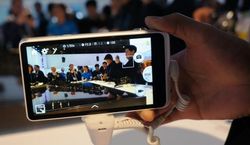 Lebih Intim dengan Galaxy Camera 2