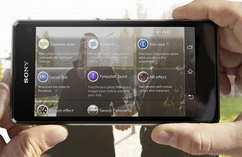 Kamera yang diusungnya memiliki kemampuan 20,7 MP. (kredit foto: gsmarena)     