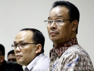 Hambit Bintih & Cornelis Terancam 15 Tahun Penjara